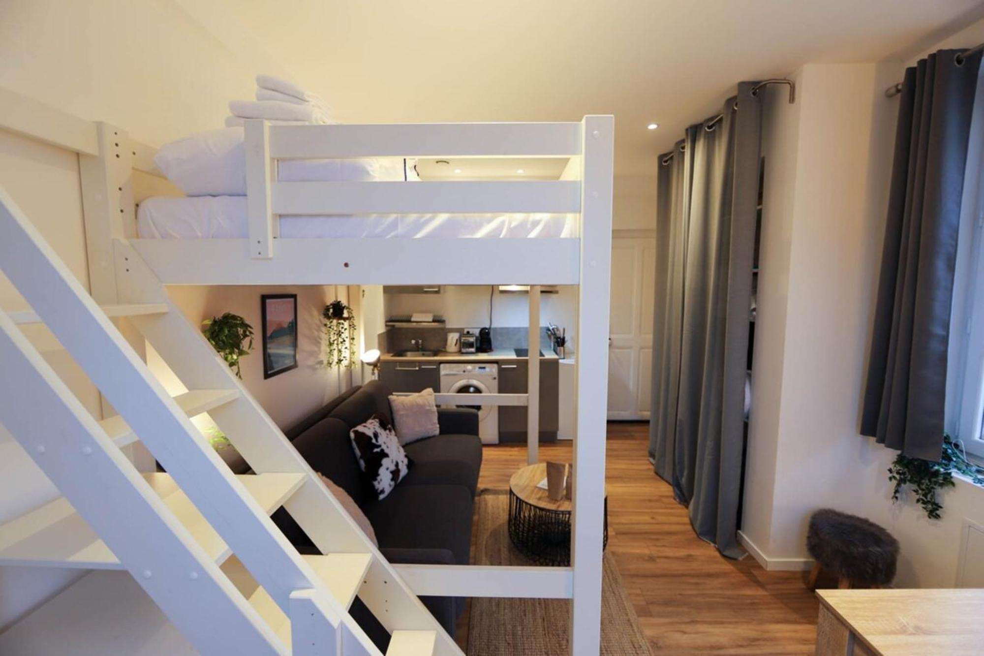 Апартаменти Le Petit Plus - Studio Confortable Avec Parking Аннесі Екстер'єр фото